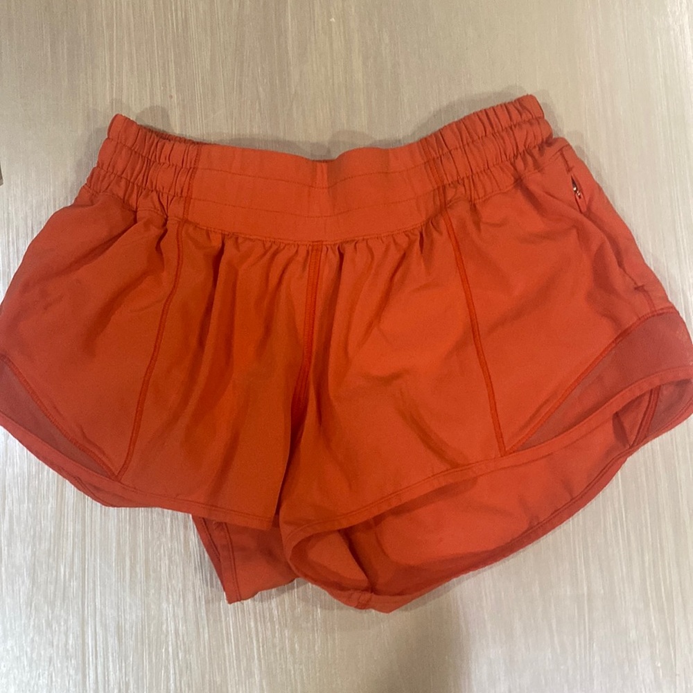 Lululemon Hotty hot shorts